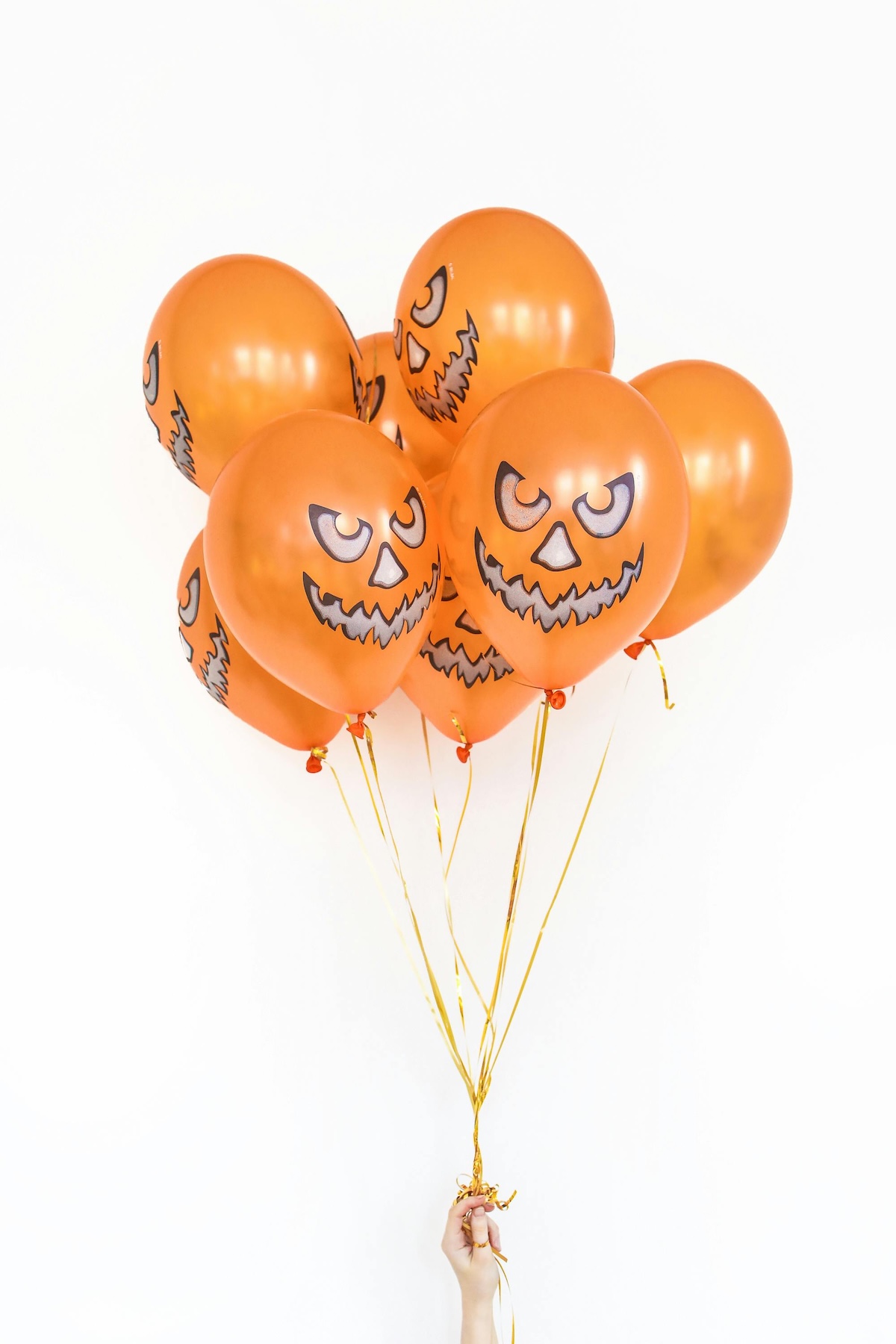 Halloween jack-o-lantern balloons